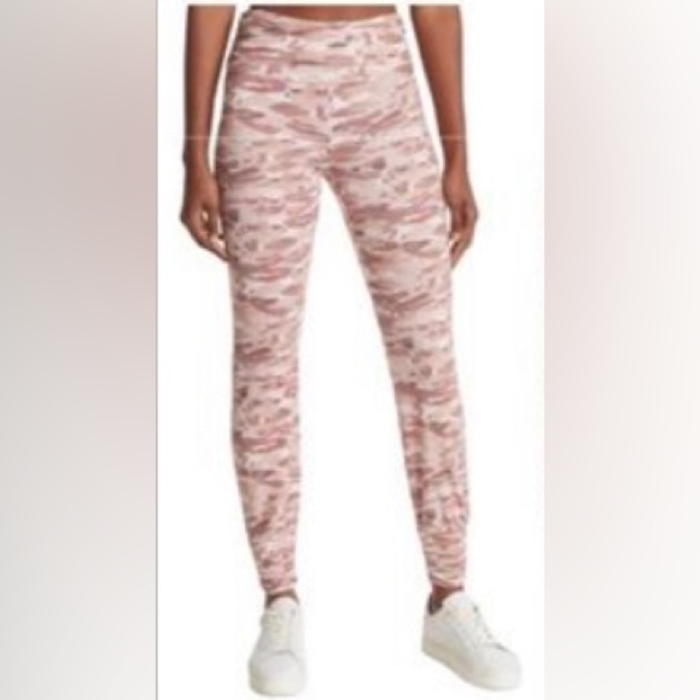 Tahari Elie Sport Joggers size large